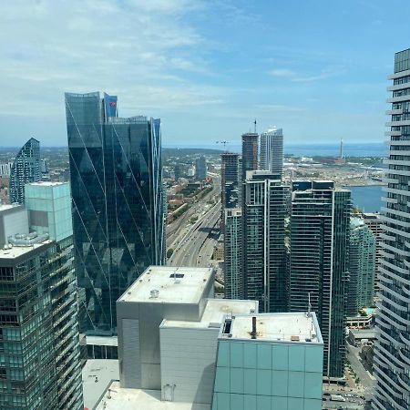 Ihost Suites Ice Condo Toronto Luaran gambar