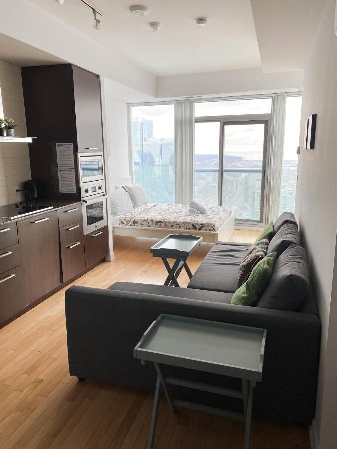 Ihost Suites Ice Condo Toronto Luaran gambar
