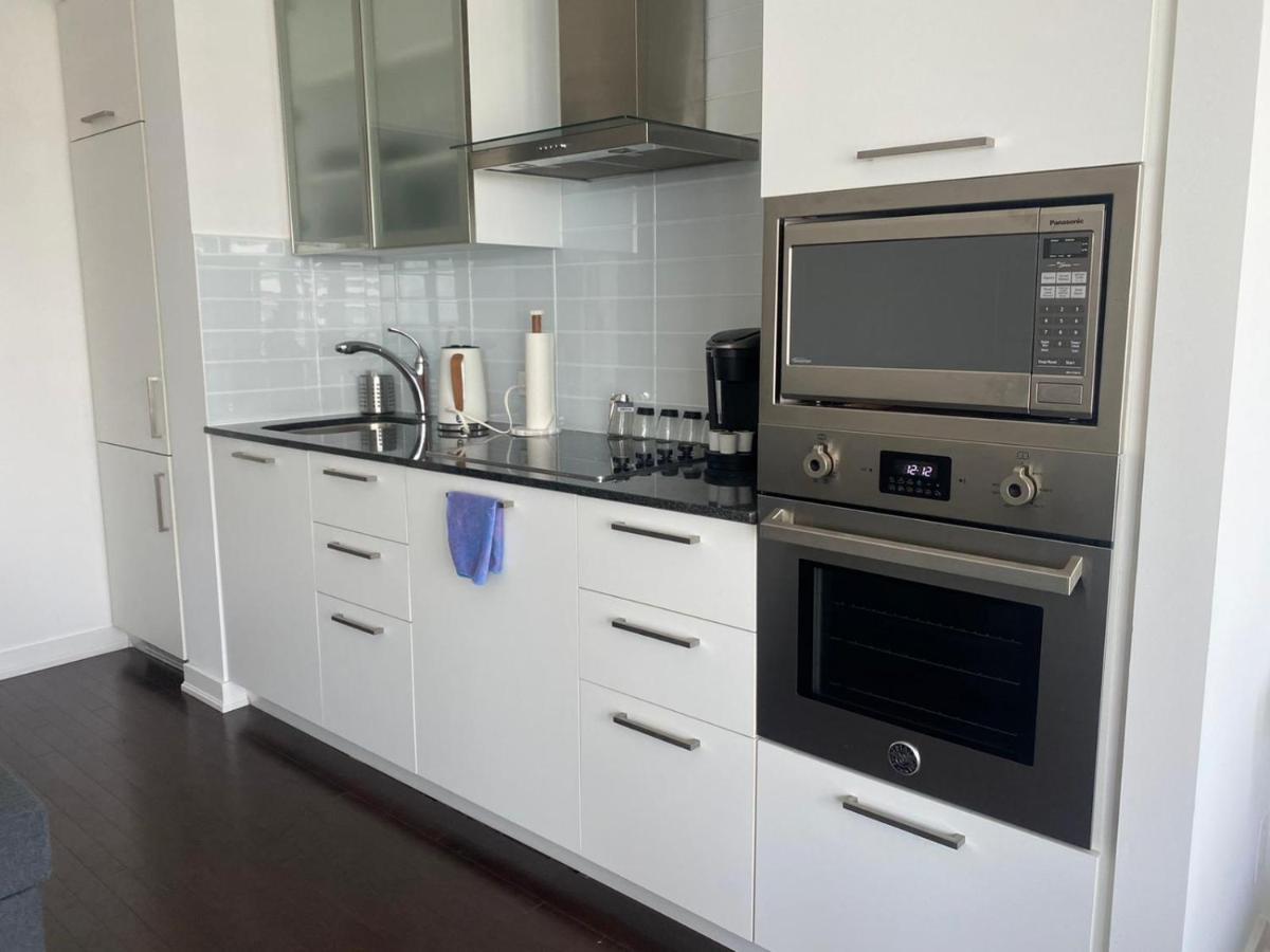 Ihost Suites Ice Condo Toronto Luaran gambar