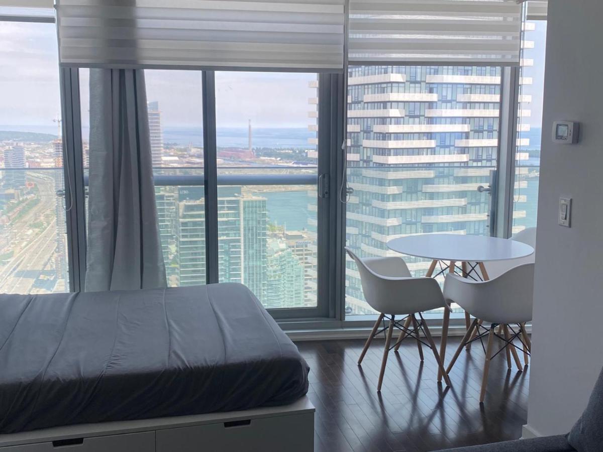 Ihost Suites Ice Condo Toronto Luaran gambar