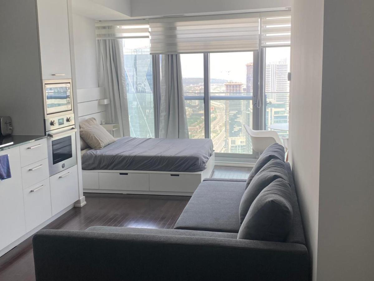 Ihost Suites Ice Condo Toronto Luaran gambar