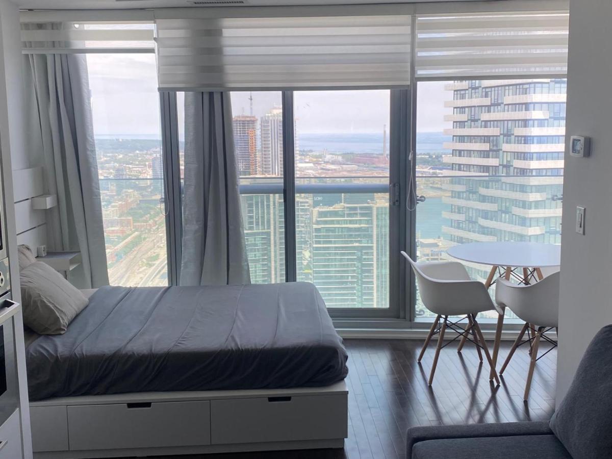 Ihost Suites Ice Condo Toronto Luaran gambar