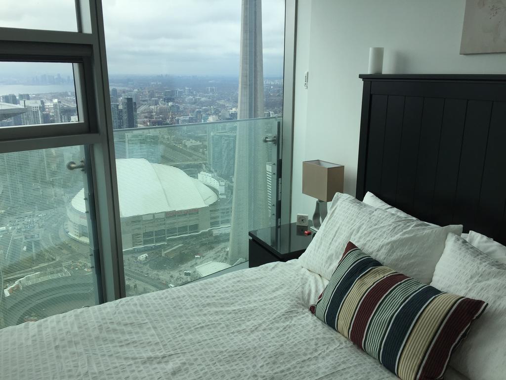 Ihost Suites Ice Condo Toronto Luaran gambar
