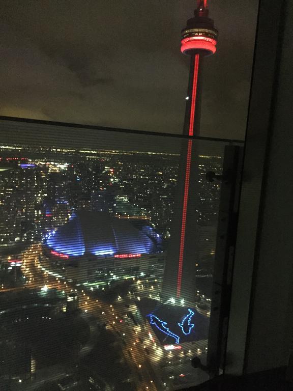 Ihost Suites Ice Condo Toronto Luaran gambar