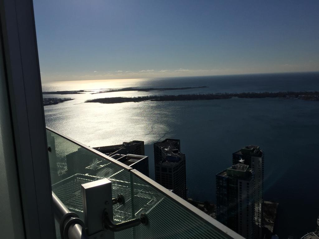 Ihost Suites Ice Condo Toronto Luaran gambar